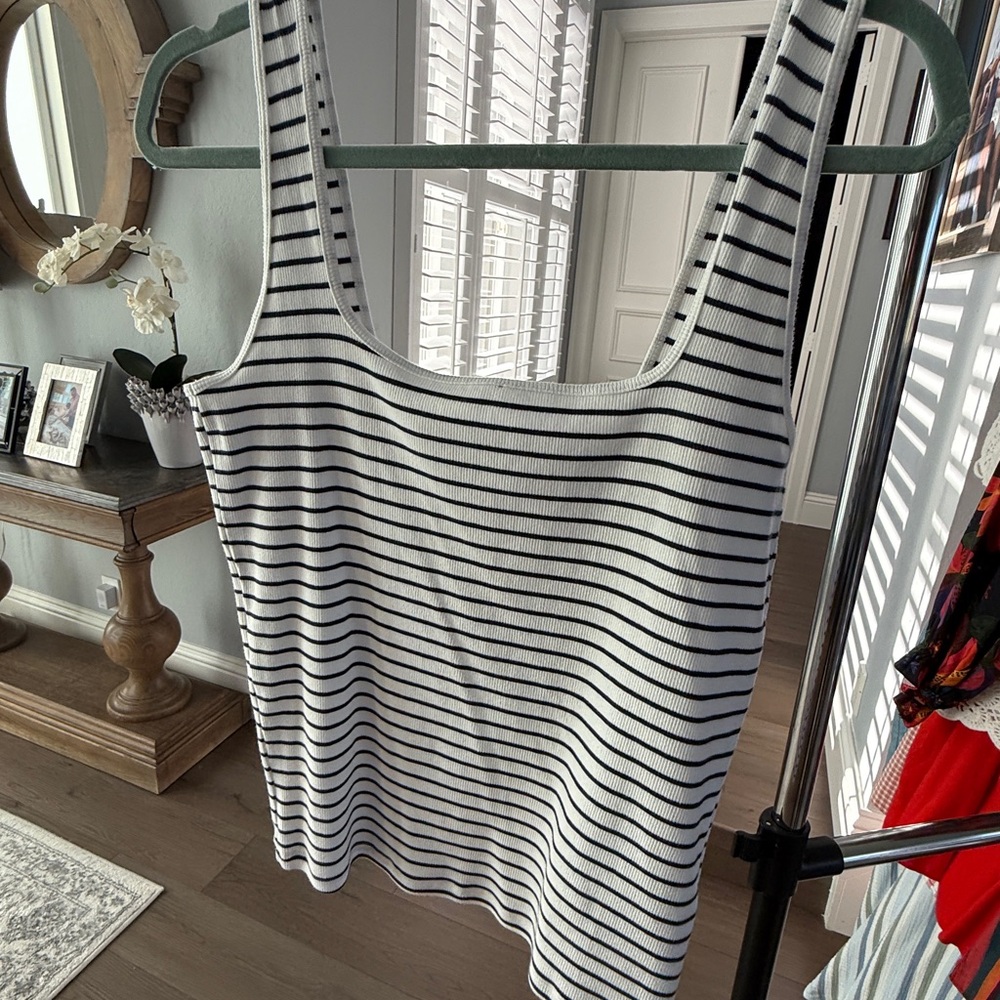 Abercrombie & Fitch Black and White Striped Tank Top